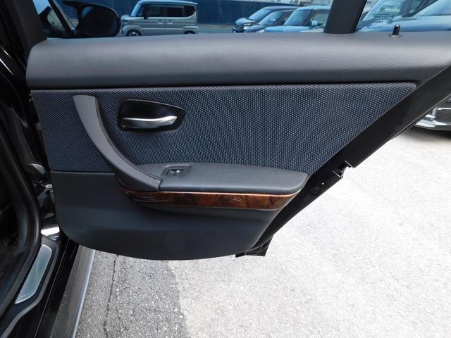 ３シリーズ ３２５ｉ　Ｍスポーツパッケージ　後期型　直列６気筒　社外１９ＡＷレイズ　社外マフラー美響　ＴＶナビ　バックカメラ　ＥＴＣ　パドルシフト（44枚目）