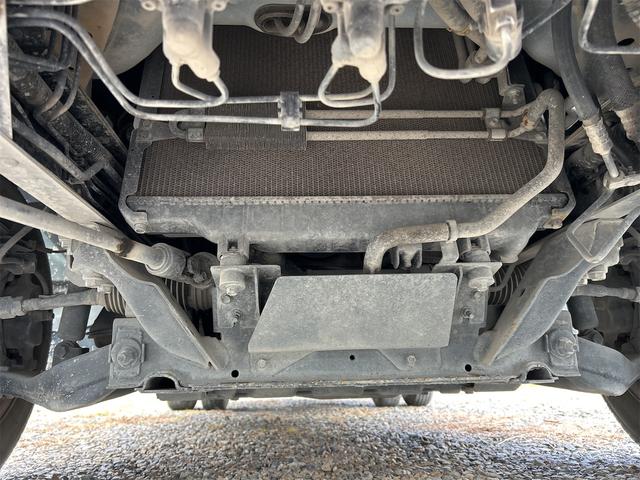 アトラストラック 　ＭＴ　後輪ダブル　電動格納ミラー　エアコン　パワーウィンドウ　運転席エアバッグ（34枚目）