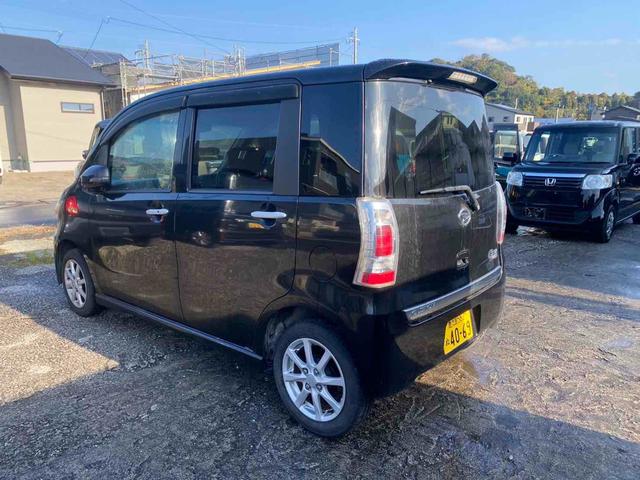 タントエグゼ カスタムＧ　ＨＩＤ　キーレスエントリー　ＣＶＴ　盗難防止システム　ＡＢＳ　アルミホイール　衝突安全ボディ　エアコン　パワーステアリング　パワーウィンドウ（11枚目）