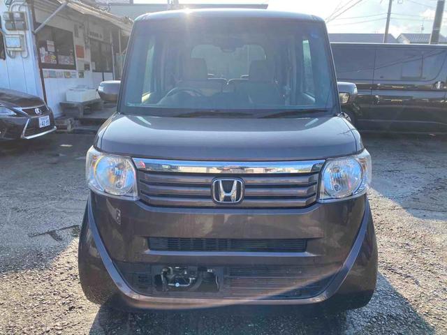 Ｎ－ＢＯＸ Ｇ・Ｌパッケージ　両側スライド・片側電動　スマートキー　アイドリングストップ　ベンチシート　ＣＶＴ　盗難防止システム　ＡＢＳ　ＥＳＣ　ＣＤ　アルミホイール　衝突安全ボディ　エアコン　パワーステアリング　パワーウィンドウ（8枚目）