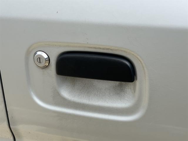 ご覧いただきありがとうございます♪気になったお車がありましたらお気軽にお電話をください♪