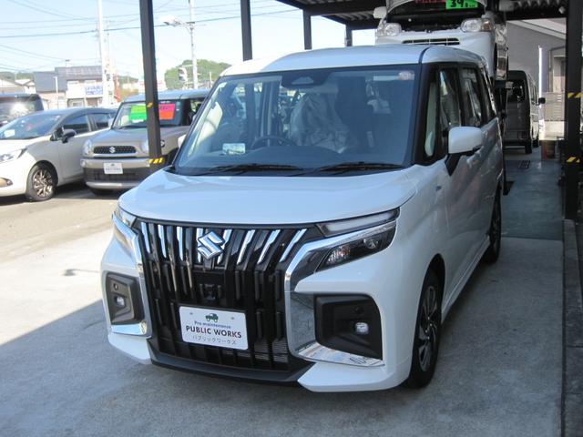 ソリオバンディット ハイブリッドＭＶ　登録済未使用車　純正９インチナビ　全方位カメラ　衝突被害軽減システム　両側電動スライドドア　ＨＵＤ　シートヒーター（4枚目）