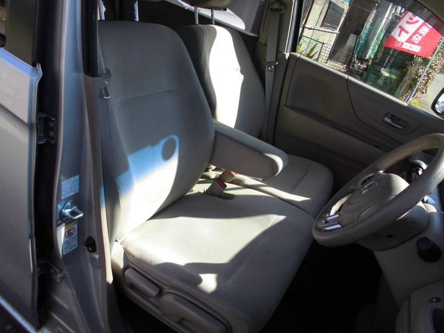 現車を支店や車両保管ヤード、整備工場に置いてることもございますのでご覧頂くことが出来ない場合もございます。予めご希望のお車とご来店の日時を打ち合わせ頂けますと確実です！