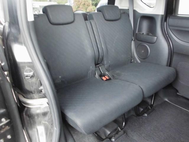 N-BOXカスタム G・Lパッケージ キーフリー プッシュスタート パワースライドドア 地デジナビ バックカメラ フリップダウンモニター アルミホイール HIDヘッドライト CVT タイミングチェーンエンジン ベンチシート インパネシフト(7枚目)