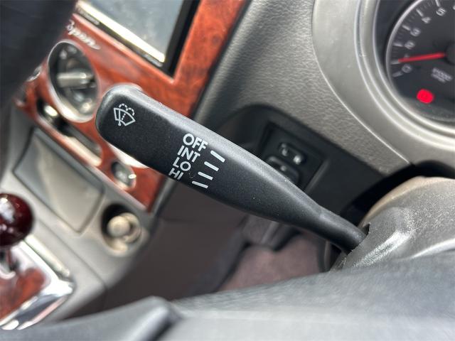 コペン アクティブトップ　電動格納ミラー　ＡＴ　ＡＢＳ　アルミホイール　衝突安全ボディ　エアコン　パワーステアリング　パワーウィンドウ（7枚目）