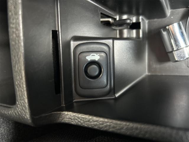 コペン アクティブトップ　電動格納ミラー　ＡＴ　ＡＢＳ　アルミホイール　衝突安全ボディ　エアコン　パワーステアリング　パワーウィンドウ（22枚目）