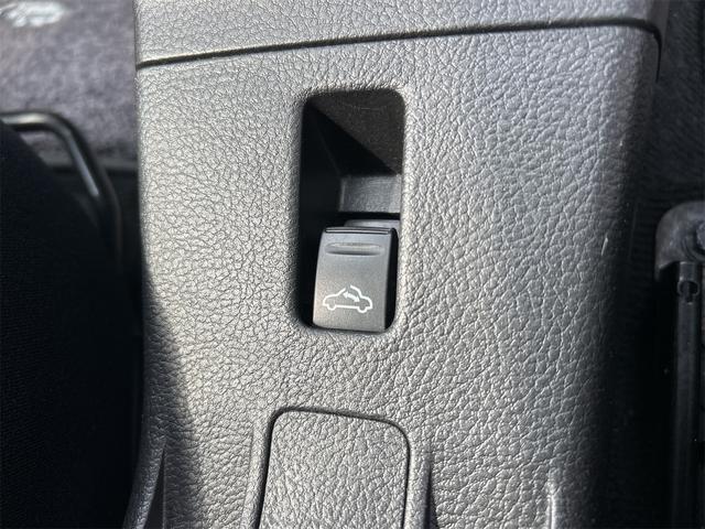 コペン アクティブトップ　電動格納ミラー　ＡＴ　ＡＢＳ　アルミホイール　衝突安全ボディ　エアコン　パワーステアリング　パワーウィンドウ（34枚目）
