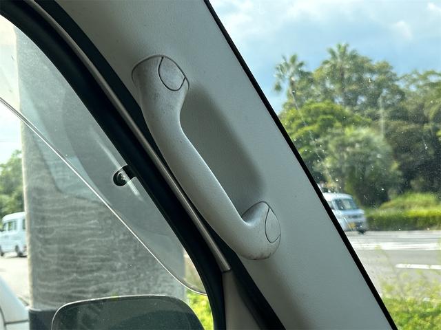 エブリイ ＰＡ　両側スライドドア　ＭＴ　衝突安全ボディ　エアコン　パワーステアリング　運転席エアバッグ　助手席エアバッグ　記録簿（38枚目）
