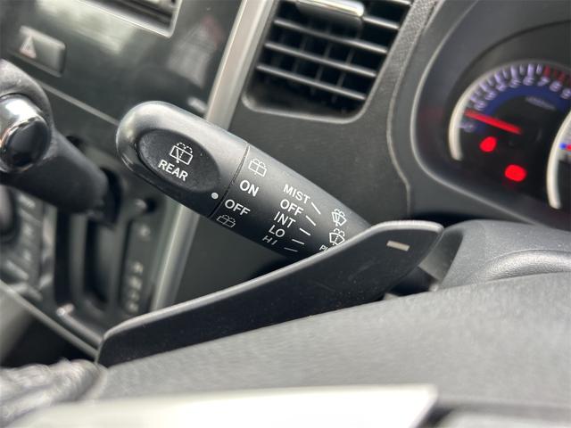 ワゴンRスティングレー T ETC オートライト HID スマートキー 電動格納ミラー ベンチシート CVT 盗難防止システム ABS CD USB アルミホイール 衝突安全ボディ エアコン パワーステアリング パワーウィンドウ(6枚目)