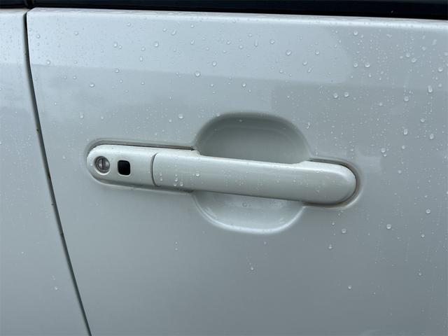 ワゴンRスティングレー T ETC オートライト HID スマートキー 電動格納ミラー ベンチシート CVT 盗難防止システム ABS CD USB アルミホイール 衝突安全ボディ エアコン パワーステアリング パワーウィンドウ(24枚目)