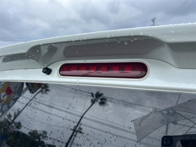 ワゴンRスティングレー T ETC オートライト HID スマートキー 電動格納ミラー ベンチシート CVT 盗難防止システム ABS CD USB アルミホイール 衝突安全ボディ エアコン パワーステアリング パワーウィンドウ(25枚目)