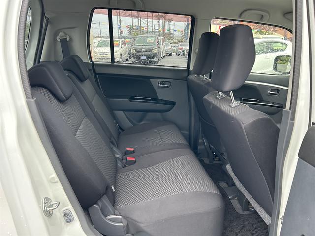 ワゴンRスティングレー T ETC オートライト HID スマートキー 電動格納ミラー ベンチシート CVT 盗難防止システム ABS CD USB アルミホイール 衝突安全ボディ エアコン パワーステアリング パワーウィンドウ(33枚目)