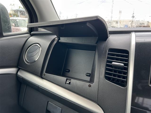 ワゴンRスティングレー T ETC オートライト HID スマートキー 電動格納ミラー ベンチシート CVT 盗難防止システム ABS CD USB アルミホイール 衝突安全ボディ エアコン パワーステアリング パワーウィンドウ(35枚目)