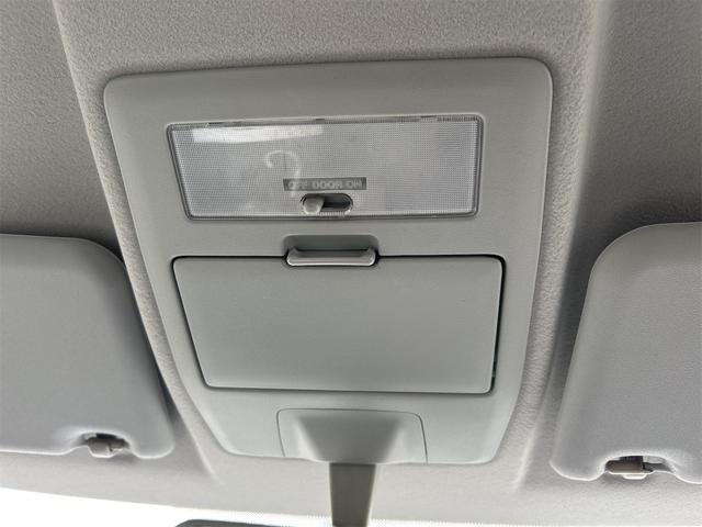 ワゴンRスティングレー T ETC オートライト HID スマートキー 電動格納ミラー ベンチシート CVT 盗難防止システム ABS CD USB アルミホイール 衝突安全ボディ エアコン パワーステアリング パワーウィンドウ(37枚目)