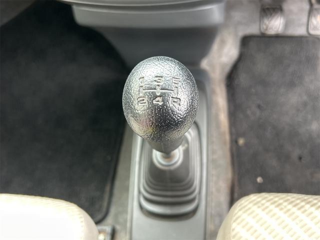ワゴンR FX アイドリングストップ 電動格納ミラー MT 盗難防止システム ABS CD ミュージックプレイヤー接続可 衝突安全ボディ エアコン パワーステアリング パワーウィンドウ(4枚目)