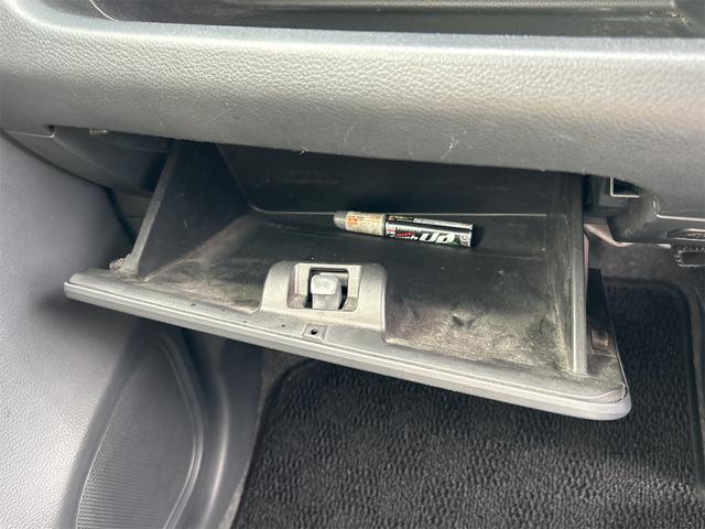 ワゴンR FX アイドリングストップ 電動格納ミラー MT 盗難防止システム ABS CD ミュージックプレイヤー接続可 衝突安全ボディ エアコン パワーステアリング パワーウィンドウ(11枚目)