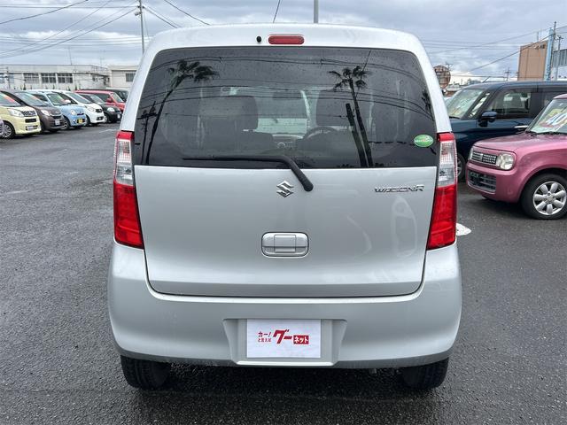 ワゴンR FX アイドリングストップ 電動格納ミラー MT 盗難防止システム ABS CD ミュージックプレイヤー接続可 衝突安全ボディ エアコン パワーステアリング パワーウィンドウ(15枚目)
