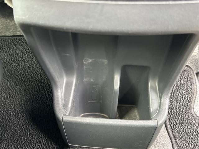 ワゴンR FX オートライト キーレスエントリー アイドリングストップ 電動格納ミラー ベンチシート CVT 盗難防止システム ABS CD ミュージックプレイヤー接続可 衝突安全ボディ エアコン パワーステアリング(9枚目)
