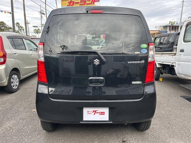 ワゴンR FX オートライト キーレスエントリー アイドリングストップ 電動格納ミラー ベンチシート CVT 盗難防止システム ABS CD ミュージックプレイヤー接続可 衝突安全ボディ エアコン パワーステアリング(17枚目)