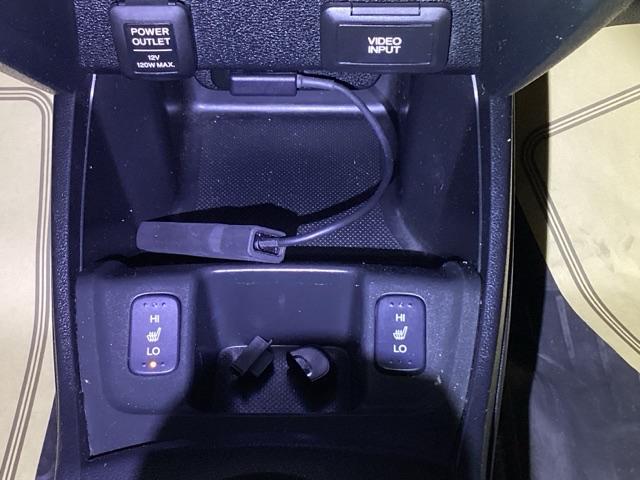 フィットハイブリッド ナビプレミアムセレクション アルミホイール ETC エアコン 運転席エアバッグ キーフリー パワーウィンドウ クルーズコントロール スマキー シートヒーター付 パワーステアリング ABS セキュリティー 助手席エアバック(19枚目)
