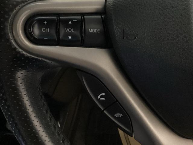 フィットハイブリッド ナビプレミアムセレクション アルミホイール ETC エアコン 運転席エアバッグ キーフリー パワーウィンドウ クルーズコントロール スマキー シートヒーター付 パワーステアリング ABS セキュリティー 助手席エアバック(20枚目)