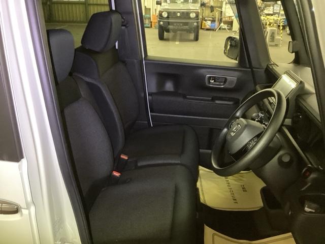 N-BOXカスタム ベースグレード 試乗車 禁煙車 メモリーナビ フルセグ リアカメラ CMBS Dレコ ベンチシート オートエアコン スマートキ LED 盗難防止装置 クルコン バックカメラ パワーステアリング エアバッグ ESC(13枚目)