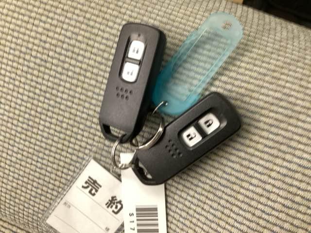 Ｎ－ＷＧＮ Ｌ　試乗車　メモリーナビ　リアカメラ　ＥＴＣ　誤発進抑制　シートヒータ　禁煙車　バックカメラ　ベンチシート　盗難防止システム　ＡＢＳ　スマートキー　サイドカーテンエアバック　クルコン　フルセグＴＶ　ＵＳＢ（23枚目）