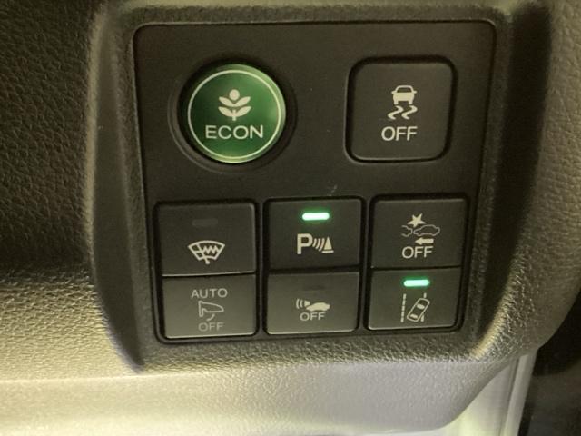 ヴェゼル ハイブリッドＺ・ホンダセンシング　メモリーナビ　フルセグ　リアカメラ　ＥＴＣ　レーダーサポート　ＤＶＤ再生機能　横滑り防止システム　バックアイカメラ　盗難防止装置　シートヒーター付　スマ－トキ－　ＥＣＯモード　パワーウィンド　パワステ（25枚目）