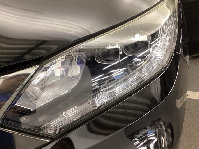 ヴェゼル ハイブリッドＺ・ホンダセンシング　メモリーナビ　フルセグ　リアカメラ　ＥＴＣ　レーダーサポート　ＤＶＤ再生機能　横滑り防止システム　バックアイカメラ　盗難防止装置　シートヒーター付　スマ－トキ－　ＥＣＯモード　パワーウィンド　パワステ（30枚目）