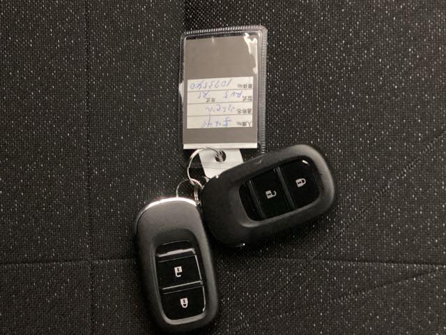 ヴェゼル e:HEVX ドラレコ ETC リアカメラ AAC イモビライザー スマ-トキ- 誤発進抑制 PW クルコン ESC キーフリー LEDヘッドランプ ナビTV サイドカーテンエアバック DVD再生可 ABS PS(20枚目)