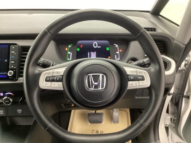 多彩な安心・快適機能を搭載した先進の安全運転支援システムＨｏｎｄａ　ＳＥＮＳＩＮＧです。