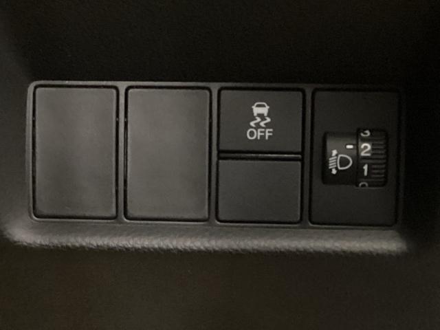 ＶＳＡは、滑りやすい路面・カーブを走っている時に起こりがちな横滑りを抑制するコンピューター制御システムです。