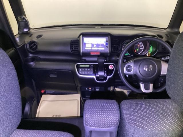 Ｎ－ＢＯＸ Ｇ・Ｌパッケージ　メモリーナビ　ワンセグ　リアカメラ　ＥＴＣ　Ｉ－ＳＴＯＰ　ベンチ席　カラーバックモニター　全席ＰＷ　ナビテレビ　１セグ　ＡＡＣ　横滑り防止　スマートキー　ＡＢＳ　キーレスＥ　パワーステアリング（2枚目）