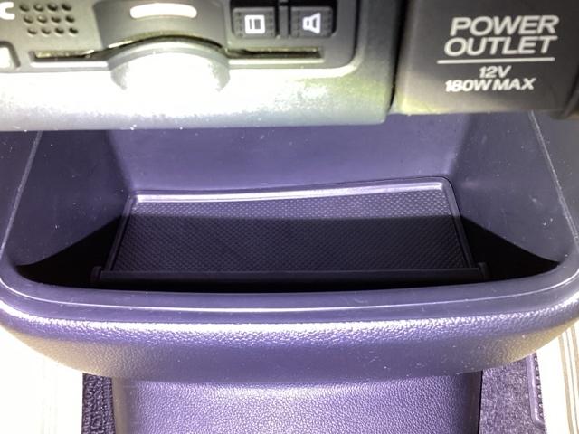 Ｎ－ＢＯＸ Ｇ・Ｌパッケージ　メモリーナビ　ワンセグ　リアカメラ　ＥＴＣ　Ｉ－ＳＴＯＰ　ベンチ席　カラーバックモニター　全席ＰＷ　ナビテレビ　１セグ　ＡＡＣ　横滑り防止　スマートキー　ＡＢＳ　キーレスＥ　パワーステアリング（21枚目）