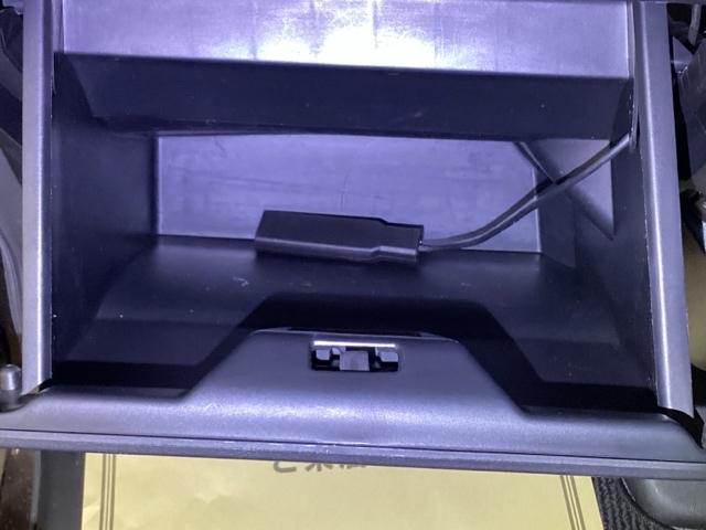 Ｎ－ＢＯＸ Ｇ・Ｌパッケージ　メモリーナビ　ワンセグ　リアカメラ　ＥＴＣ　Ｉ－ＳＴＯＰ　ベンチ席　カラーバックモニター　全席ＰＷ　ナビテレビ　１セグ　ＡＡＣ　横滑り防止　スマートキー　ＡＢＳ　キーレスＥ　パワーステアリング（29枚目）