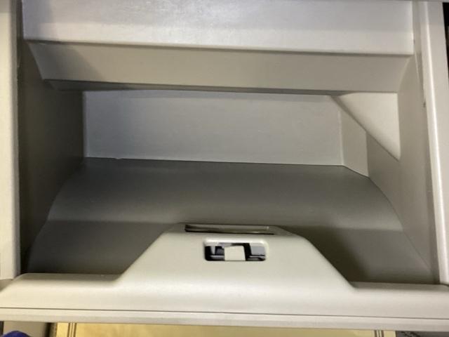 Ｎ－ＢＯＸ Ｇ・Ｌパッケージ　メモリーナビ　ワンセグ　リアカメラ　Ｉ－ＳＴＯＰ　カラーバックモニター　全席ＰＷ　イモビライザー　ナビテレビ　１セグ　ＡＡＣ　横滑り防止　スマートキー　ＤＶＤ再生　ＡＢＳ　キーレスＥ　運転席エアバッグ（28枚目）