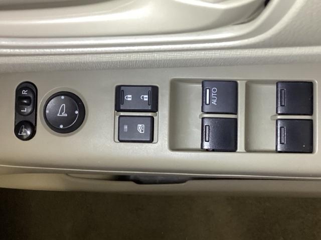 Ｎ－ＢＯＸ Ｇ・Ｌパッケージ　メモリーナビ　ワンセグ　リアカメラ　Ｉ－ＳＴＯＰ　カラーバックモニター　全席ＰＷ　イモビライザー　ナビテレビ　１セグ　ＡＡＣ　横滑り防止　スマートキー　ＤＶＤ再生　ＡＢＳ　キーレスＥ　運転席エアバッグ（29枚目）