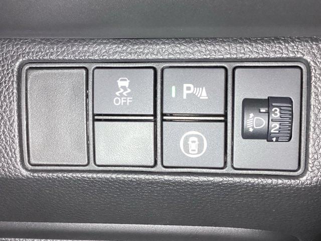 ヴェゼル e:HEVX メモリーナビ ドラレコ ETC AAC イモビライザー スマ-トキ- 誤発進抑制 PW リアカメラ クルコン ESC キーフリー LEDヘッドランプ ナビTV サイドカーテンエアバック DVD再生可(33枚目)