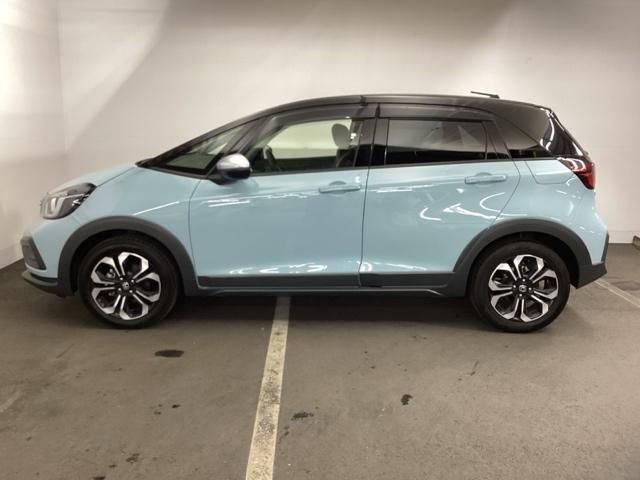 フィット e:HEVクロスター メモリーナビ ドラレコ ETC リアカメラ 衝突回避システム フルオートエアコン LEDランプ エアバッグ サイドエアバック 地デジ オートクルーズコントロール VSA バックカメラ USB パワステ(7枚目)