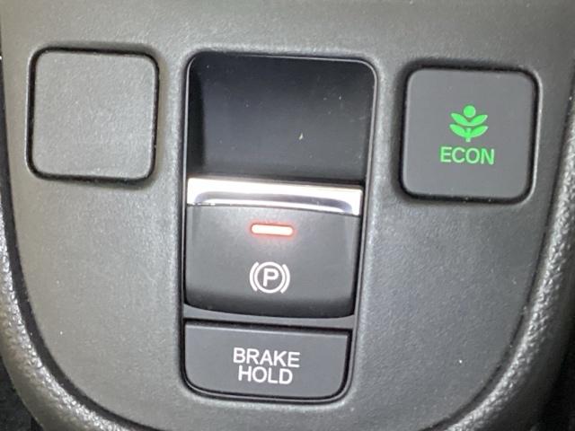 フィット e:HEVクロスター メモリーナビ ドラレコ ETC リアカメラ 衝突回避システム フルオートエアコン LEDランプ エアバッグ サイドエアバック 地デジ オートクルーズコントロール VSA バックカメラ USB パワステ(33枚目)