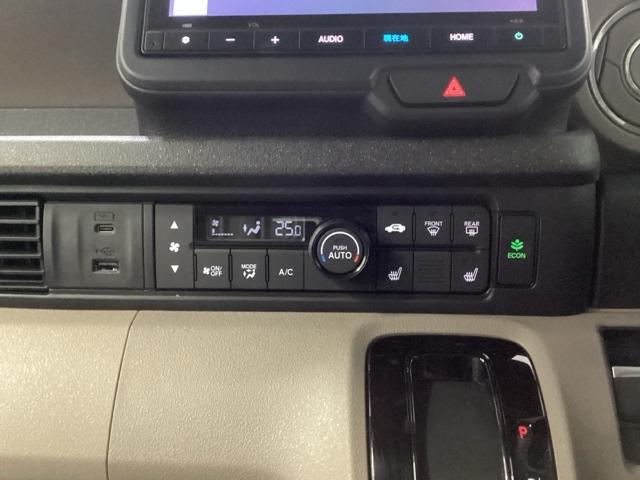 Ｎ－ＢＯＸ ベースグレード　メモリーナビ　リアカメラ　ＥＴＣ　衝突軽減システム　スマートキ－　カーテンエアバック　イモビライザー　ＥＣＯモード　横滑り防止　オートクルーズ　ＬＥＤヘッドライト　キーフリー　地デジ　オートエアコン（12枚目）