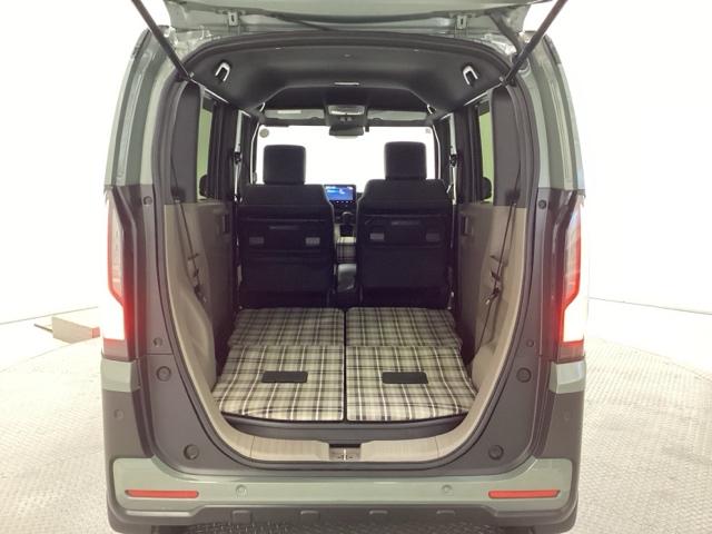 Ｎ－ＢＯＸ ベースグレード　メモリーナビ　リアカメラ　ＥＴＣ　衝突軽減システム　スマートキ－　カーテンエアバック　イモビライザー　ＥＣＯモード　横滑り防止　オートクルーズ　ＬＥＤヘッドライト　キーフリー　地デジ　オートエアコン（23枚目）