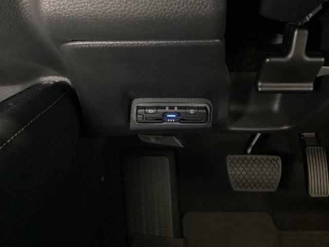 ヴェゼル e:HEVZ メモリーナビ ドラレコ ETC 衝突回避支援ブレーキ機能 スマキ Pトランク フルオートエアコン エアバッグ 両席エアバック Rカメ パワーウィンドウ LEDランプ ソナー クルーズC ナビ&TV(12枚目)