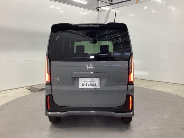 Ｎ－ＢＯＸカスタム ターボコーディネートスタイル　両側電動スライドドア　先進ライト　両側電動ドア　Ｒカメラ　クルコン　スマートキ－　パワーステアリング　ＶＳＡ　セキュリティ　エアコン　ＬＥＤライト　パワーウィンドウ　アイドリングストップ　オートライト（9枚目）