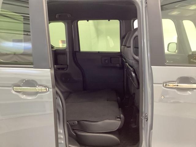 Ｎ－ＢＯＸカスタム ターボコーディネートスタイル　両側電動スライドドア　先進ライト　両側電動ドア　Ｒカメラ　クルコン　スマートキ－　パワーステアリング　ＶＳＡ　セキュリティ　エアコン　ＬＥＤライト　パワーウィンドウ　アイドリングストップ　オートライト（24枚目）