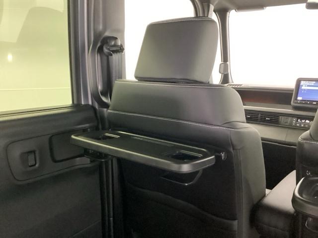 Ｎ－ＢＯＸカスタム ターボコーディネートスタイル　両側電動スライドドア　先進ライト　両側電動ドア　Ｒカメラ　クルコン　スマートキ－　パワーステアリング　ＶＳＡ　セキュリティ　エアコン　ＬＥＤライト　パワーウィンドウ　アイドリングストップ　オートライト（29枚目）