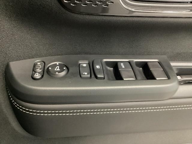 Ｎ－ＢＯＸカスタム ターボコーディネートスタイル　両側電動スライドドア　先進ライト　両側電動ドア　Ｒカメラ　クルコン　スマートキ－　パワーステアリング　ＶＳＡ　セキュリティ　エアコン　ＬＥＤライト　パワーウィンドウ　アイドリングストップ　オートライト（32枚目）