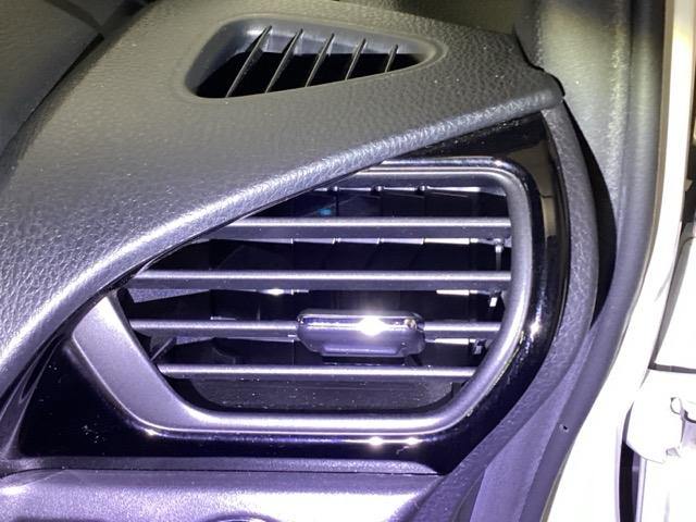 ノア ハイブリッドＧ　メモリーナビ　リアカメラ　ＥＴＣ　Ｒカメラ　スマートキー＆プッシュスタート　ＬＥＤへッドライト　ウォークスルー　地デジ　イモビライザー　パワーウインドウ　クルコン　エアバッグ　横滑り防止　パワステ（29枚目）