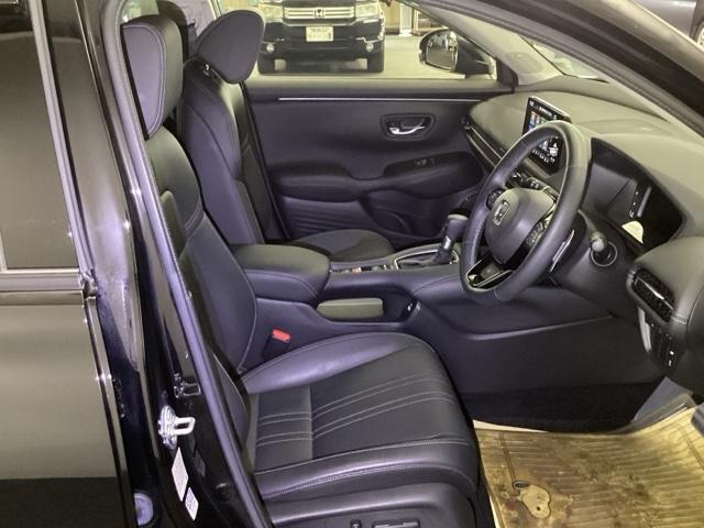 ZR-V Z メモリーナビ ドラレコ ETC Dレコ 盗難防止システム インテリキー カーテンエアバック 地デジ VSA Bカメラ クルコン USB エアコン ターボ 本革シ-ト クリアランスソナー ABS(13枚目)