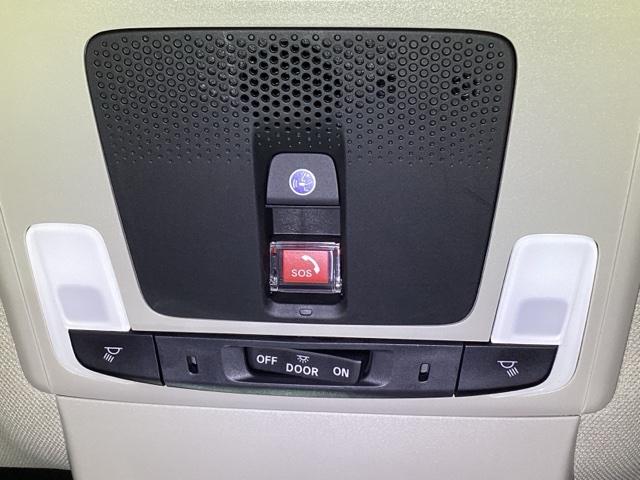 ZR-V Z メモリーナビ ドラレコ ETC Dレコ 盗難防止システム インテリキー カーテンエアバック 地デジ VSA Bカメラ クルコン USB エアコン ターボ 本革シ-ト クリアランスソナー ABS(14枚目)